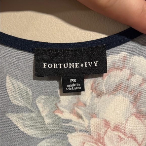 Navy Floral Fortune + Ivy (ps) NWOT High Low Wrap Dress with Flutter Sleeves - Picture 2 of 4